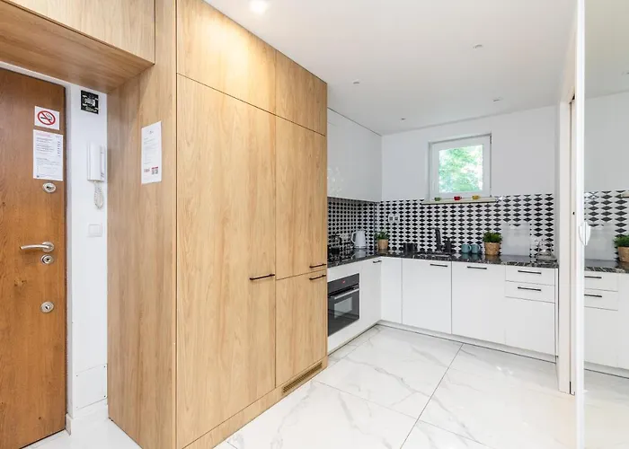 Superapart Al. Jerozolimskie 141